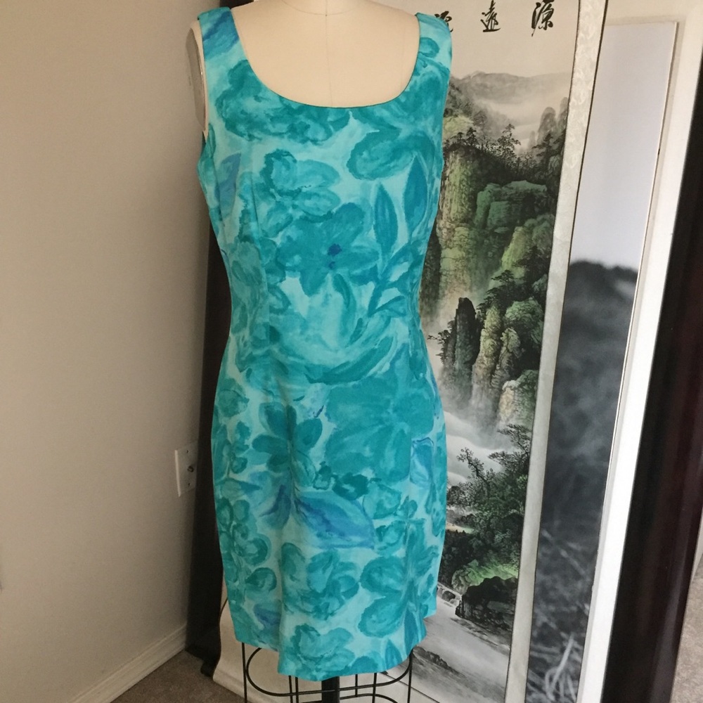 Rabbit Rabbit Rabbit Designs Dress Size 6P - Picture 5 of 7